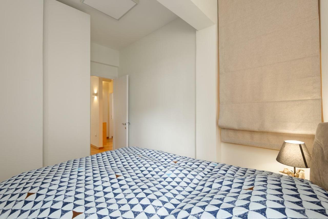 Brand-New Modern Flat In Heart Of City Salonic Exterior foto